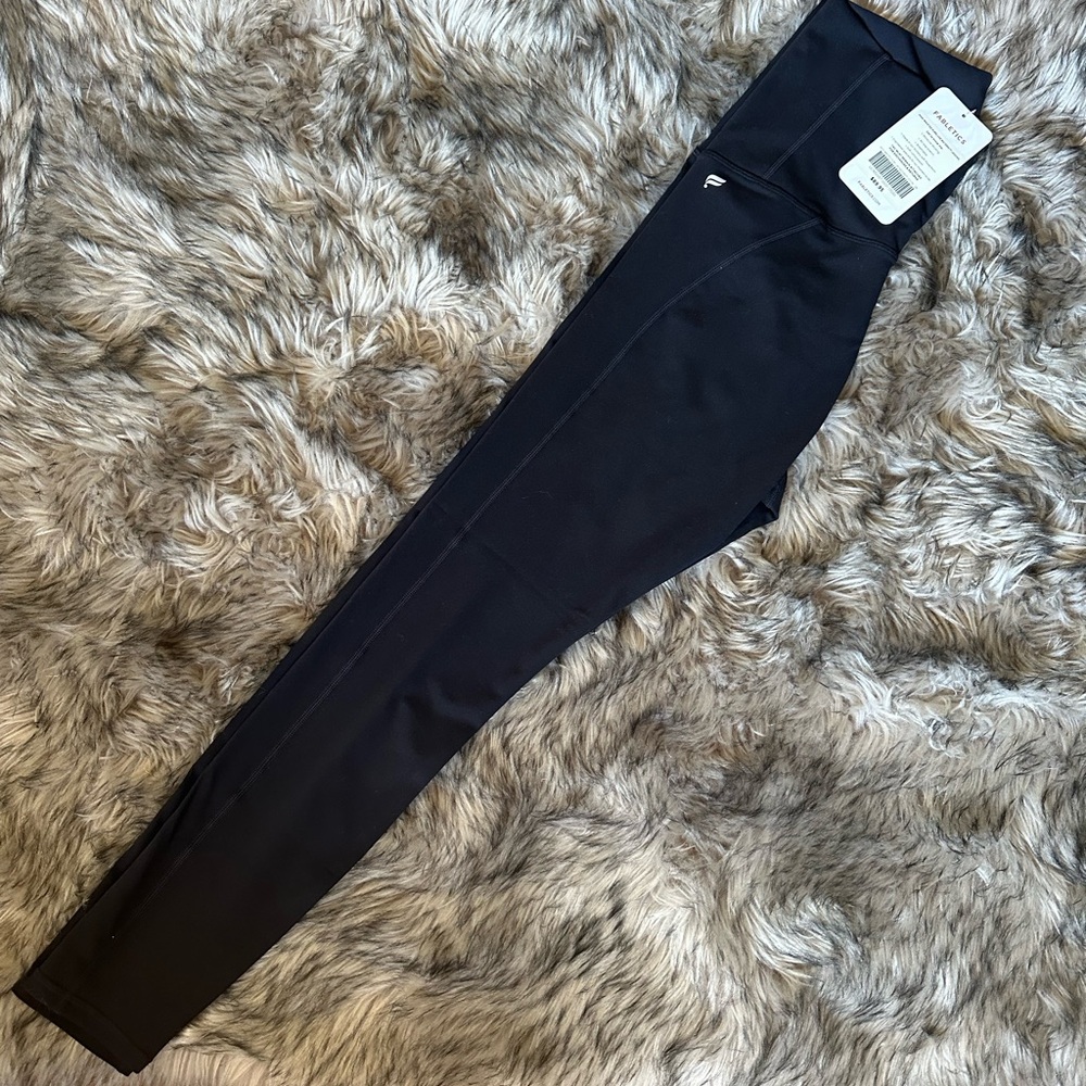 NWT Fabletics Black Maternity Leggings Small